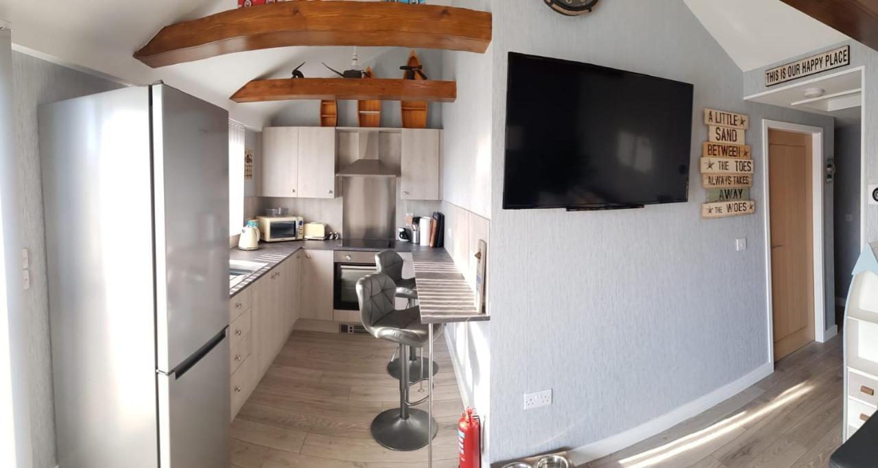 Luxury 2-Bed Modern Chalet In ブリドリントン エクステリア 写真